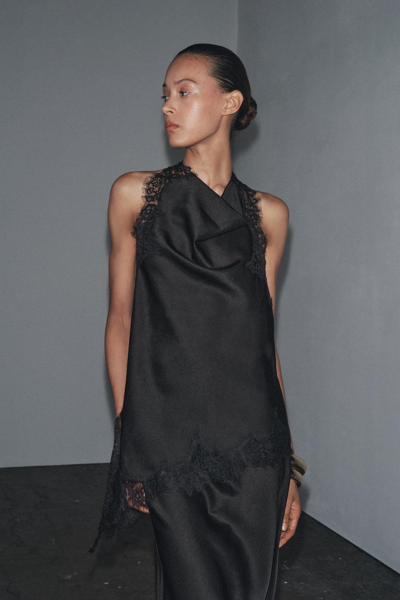 TOP HALTER DANTEL COLLECTION