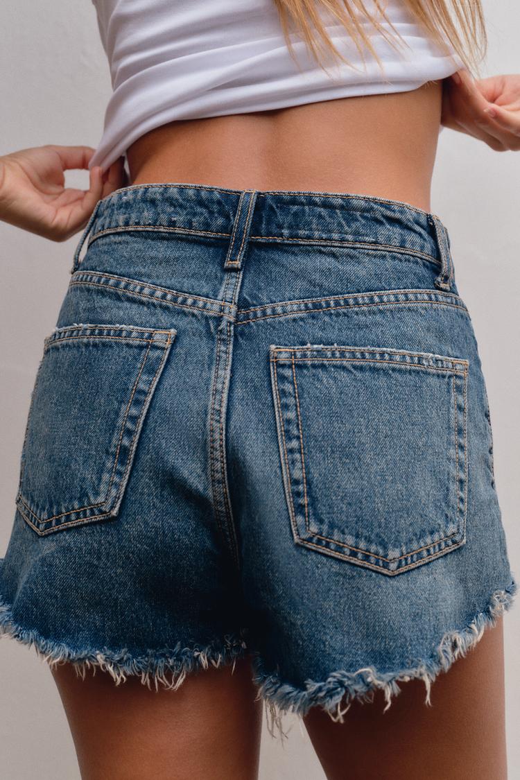 YÜKSEK BEL KAVİSLİ TRF DENIM ŞORT